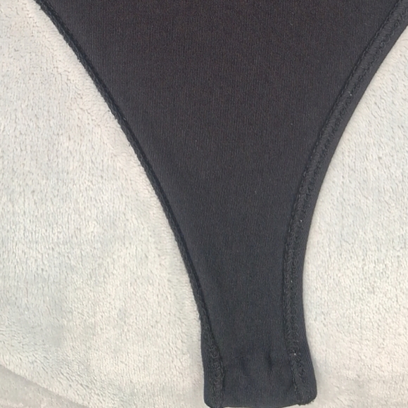 Zara Women's Solid Round Neck Long Sleeve Stretchy Bodysuit Black Size Medium - Picture 12 of 15